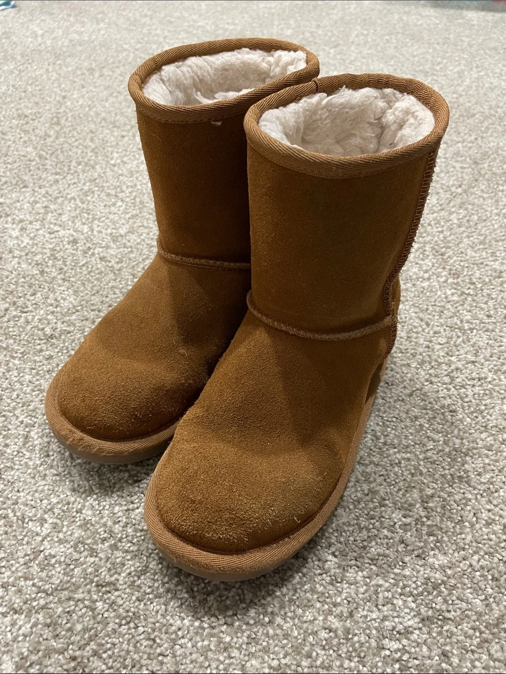 Koolaburra by Uggs Kids Brown Faux-Suede Cozy Winter Boots
